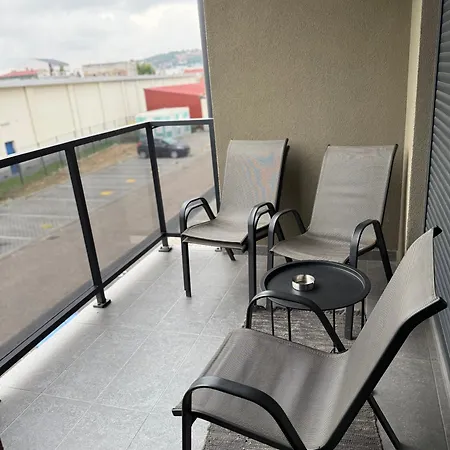 Ria Apartament *